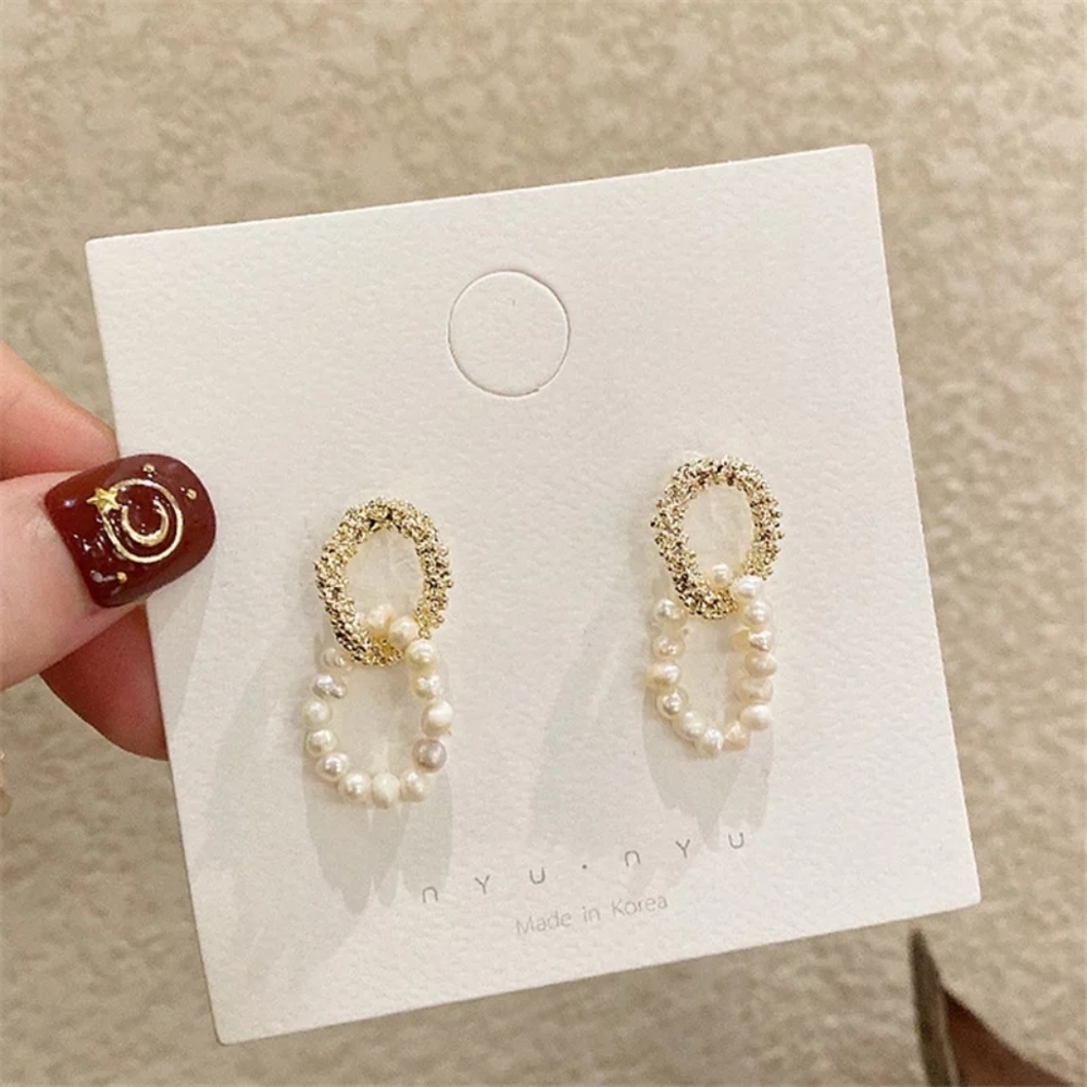 ๐โจ Double Hoop Pearl Earrings - Picture 7 of 10